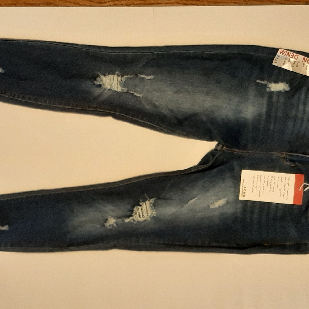 High Rise Ripped Skinny Jeans